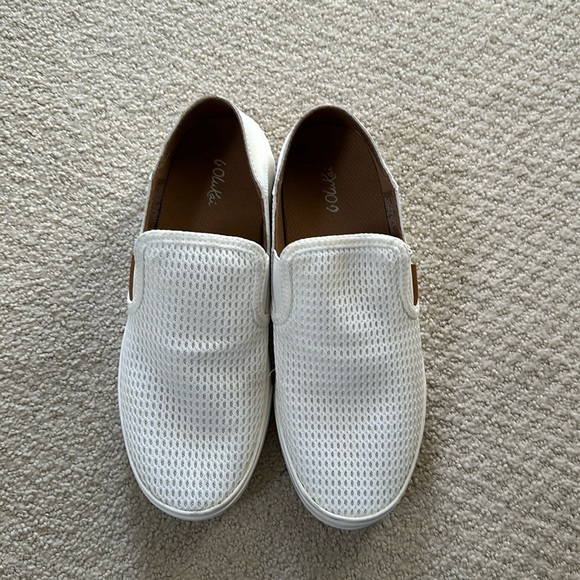 OluKai Shoes - Women’s size 8. Olu Kai Pehuea slip ons.